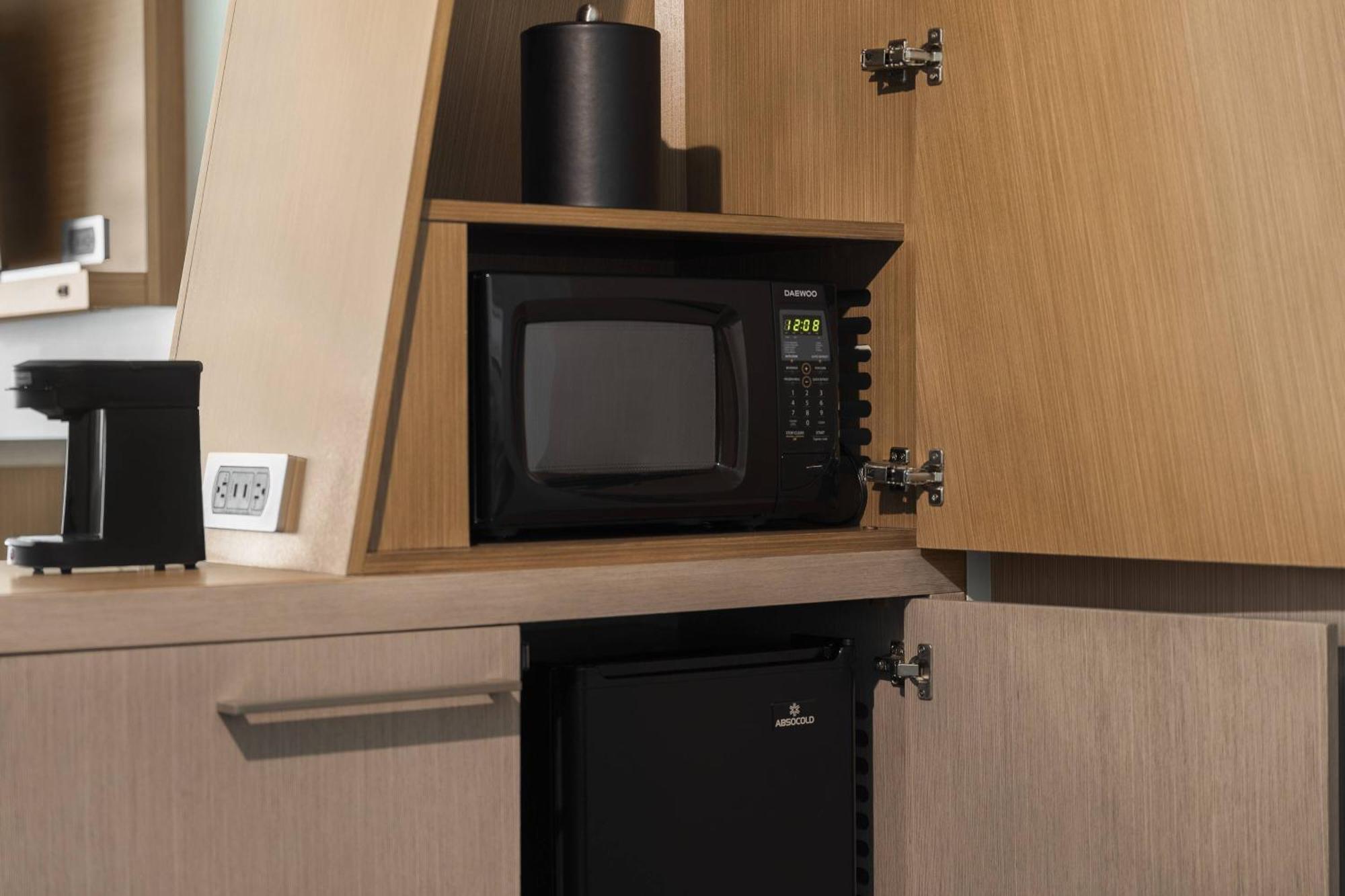 Courtyard By Marriott Seattle Northgate Hotel Екстериор снимка